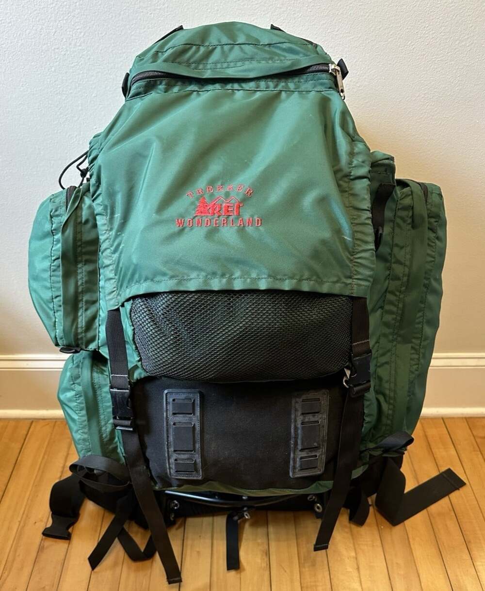 Vintage REI Trekker Wonderland External Frame Backpack 75L Green Hiking Pack